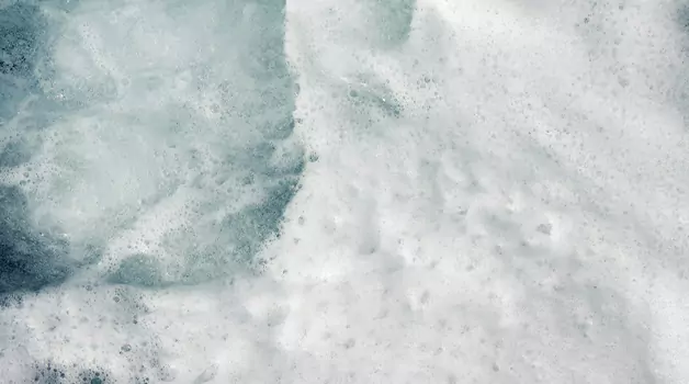 Soap in hot tub: what happens