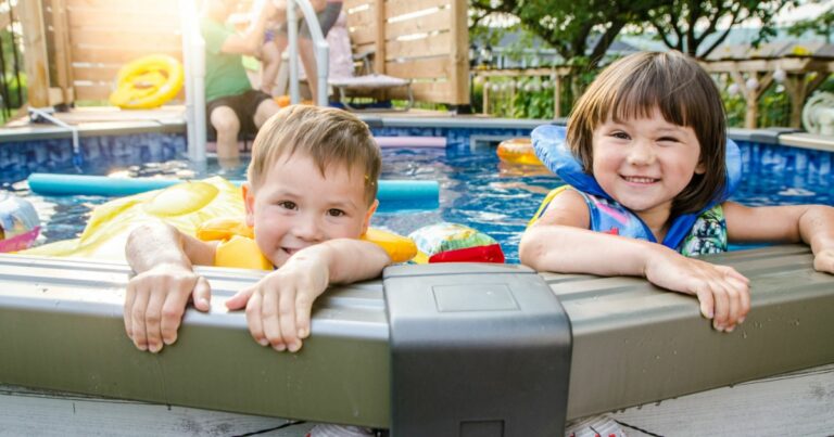 how-to-have-a-hot-tub-party-for-kids